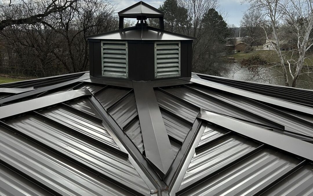 4 Reasons to Consider Choosing a Metal Roof